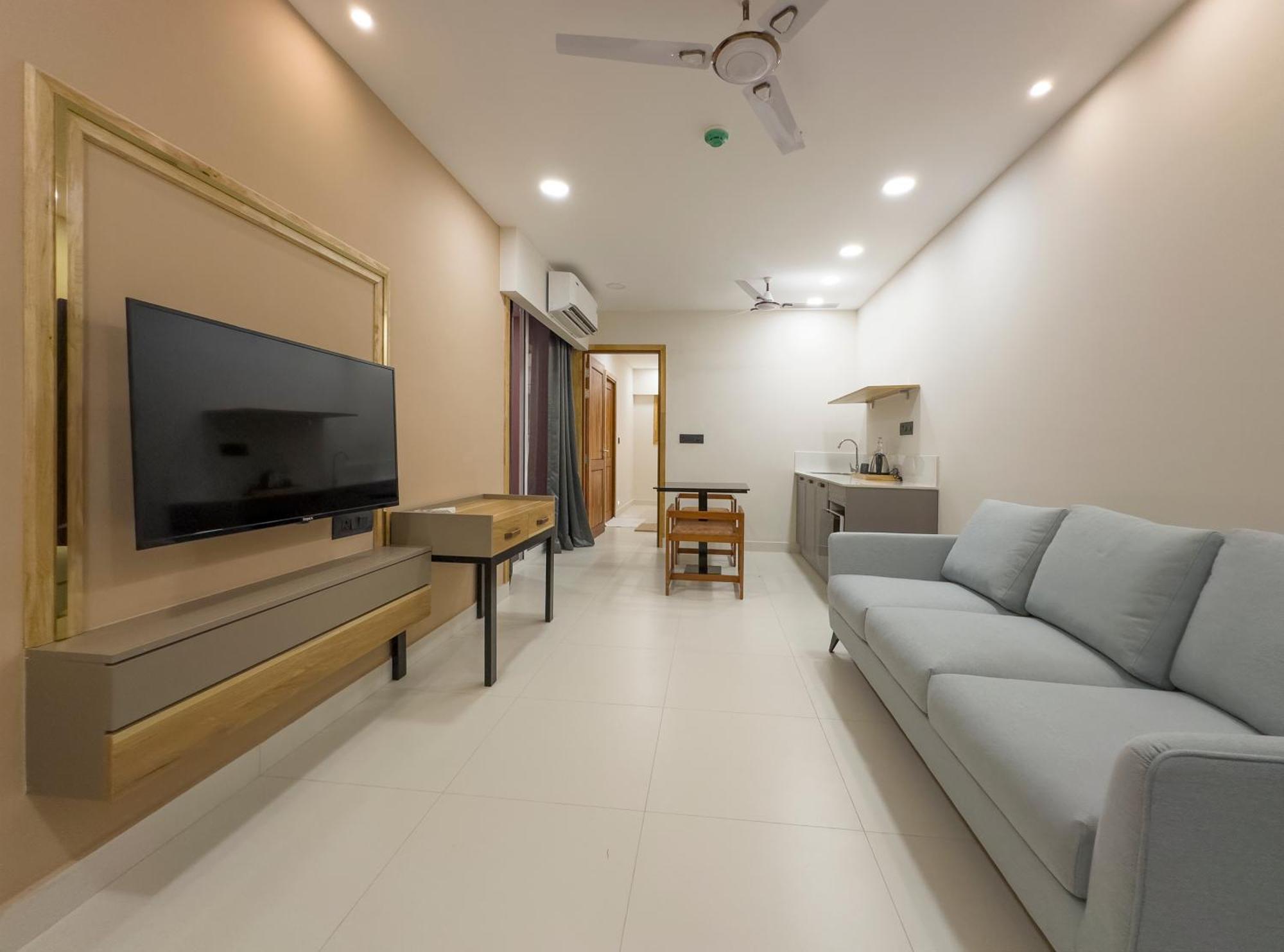 The Habitat Suites Guruvāyūr Exteriör bild