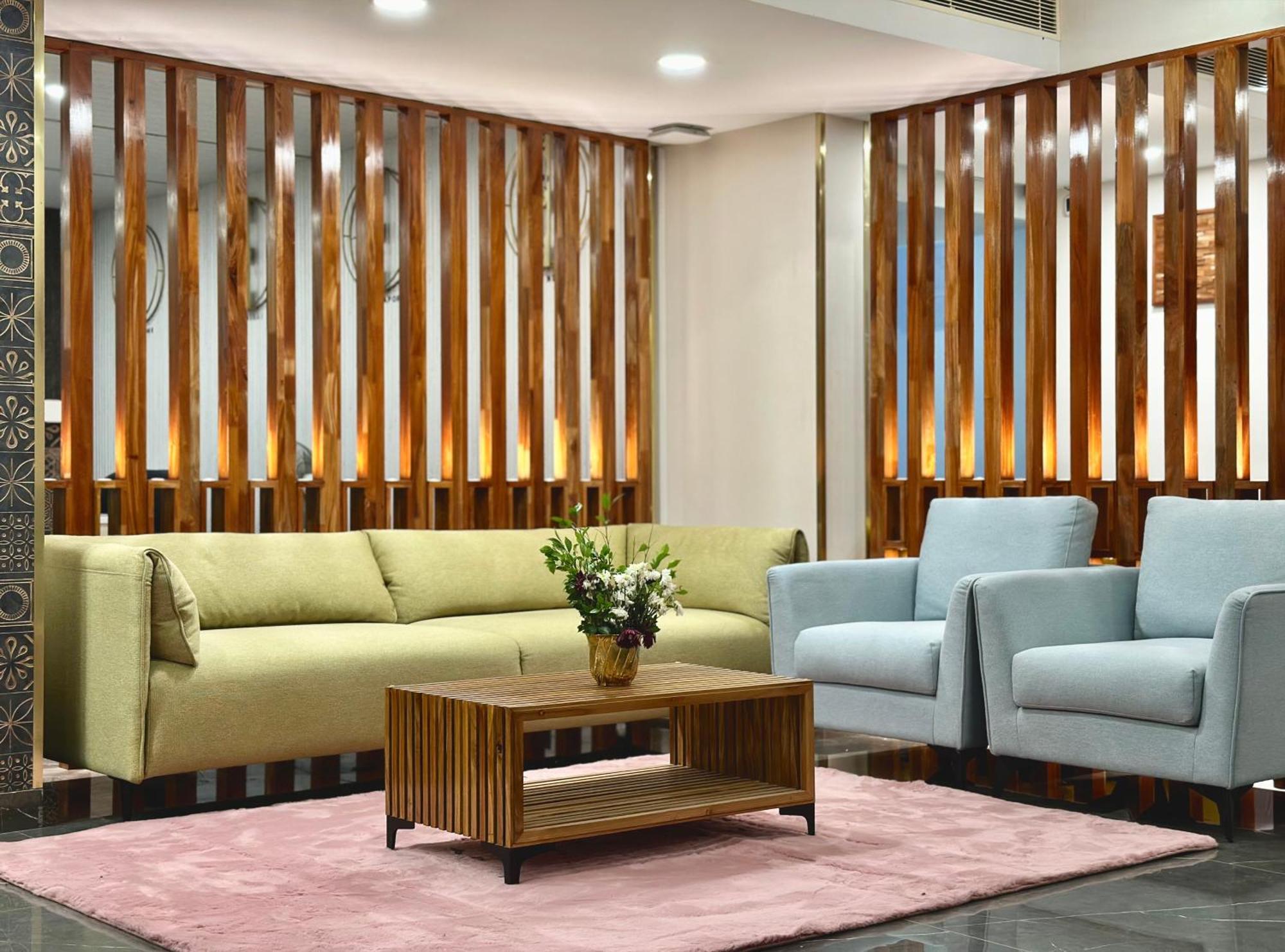 The Habitat Suites Guruvāyūr Exteriör bild