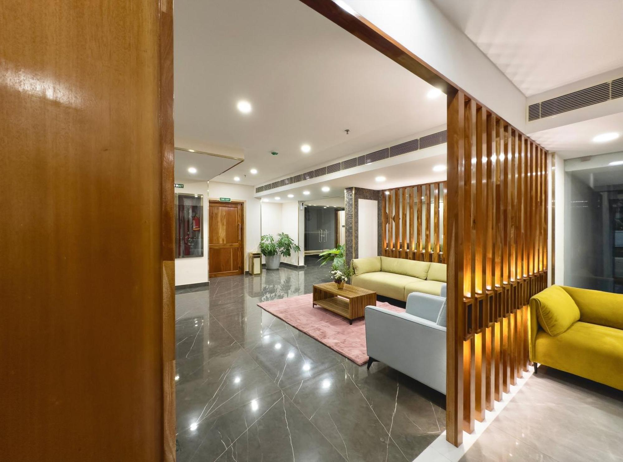 The Habitat Suites Guruvāyūr Exteriör bild